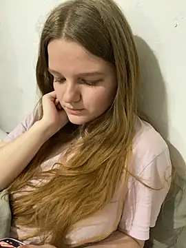 -MimmiLissa- online show from December 13, 2024, 2:38 pm