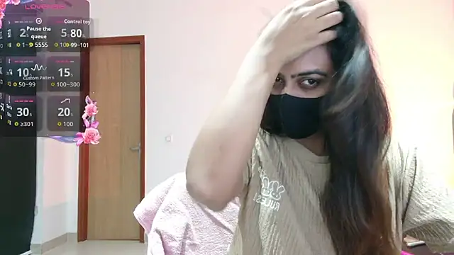 DesiZoya online show from November 6, 2025, 10:21 pm