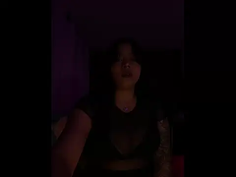 Naiara sex online show from November 6, 2025, 4:24 am