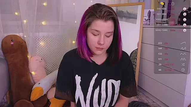 Mira Falls online show from January 8, 2025, 5:16 am