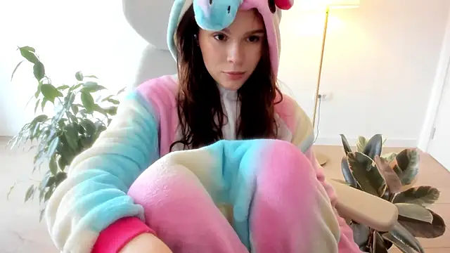 Snapshot of Pokemeboy chatting on November 25, 2025, 1:00 pm Pokemeboy online show from November 25, 2025, 1:00 pm