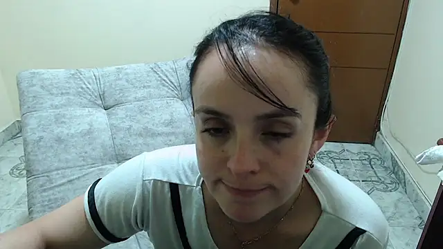 antara hotgirl online show from February 24, 2025, 10:03 pm