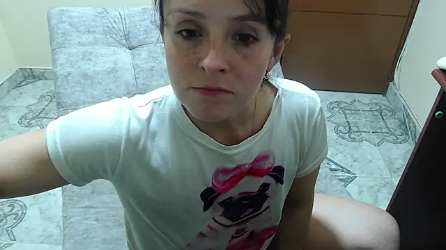 antara hotgirl online show from November 11, 2025, 10:10 pm