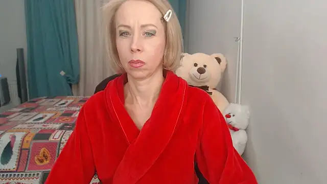 LuxuryNika online show from January 16, 2025, 7:41 pm