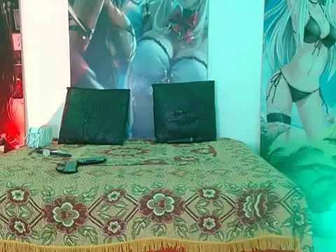 Bootycallhot online show from November 14, 2025, 2:16 pm