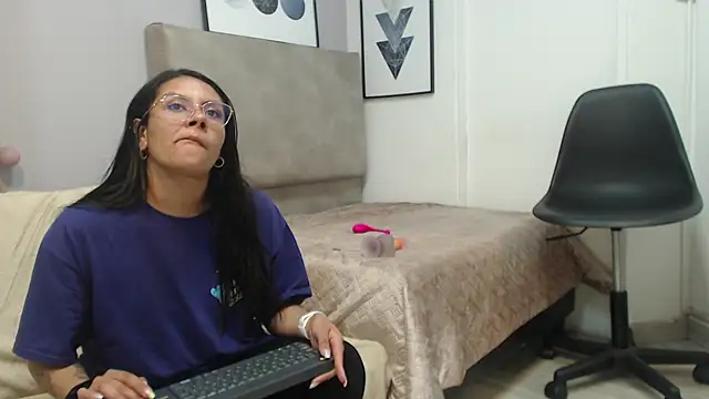 valevicious online show from February 26, 2025, 2:36 pm