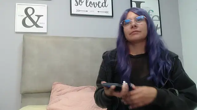 valevicious online show from September 23, 2025, 3:48 pm