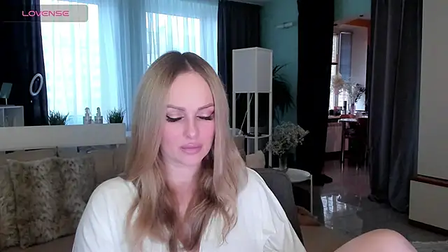 Snapshot of Libby_Nora chatting on January 29, 2025, 10:58 am Libby Nora online show from January 29, 2025, 10:58 am
