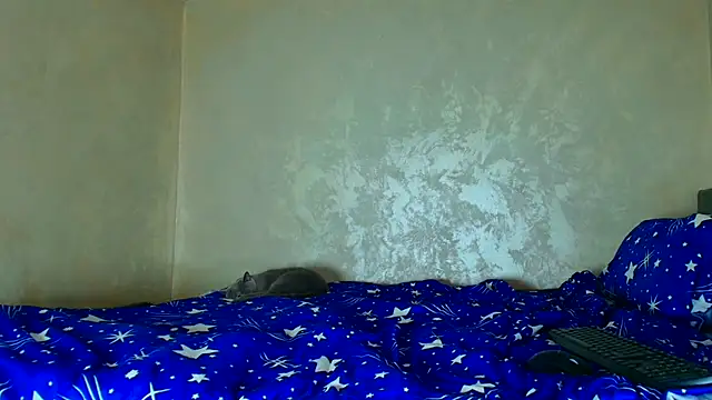 angeliquevany online show from October 19, 2025, 4:51 pm