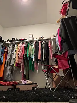 Snapshot of blue5455 chatting on January 19, 2025, 6:42 am blue5455 online show from January 19, 2025, 6:42 am