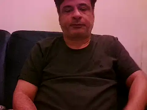 Snapshot of desipapaxxx chatting on January 20, 2025, 7:04 pm desipapaxxx online show from January 20, 2025, 7:04 pm