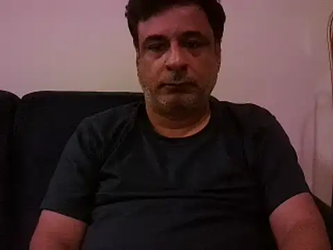 Snapshot of desipapaxxx chatting on February 6, 2025, 7:51 pm desipapaxxx online show from February 6, 2025, 7:51 pm