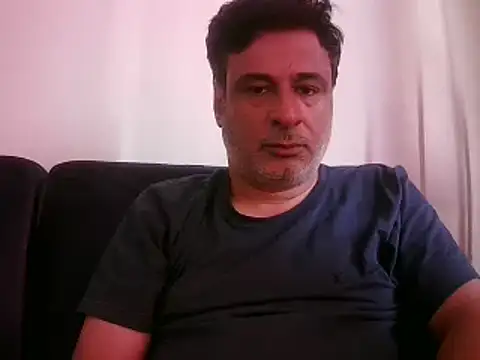 Snapshot of desipapaxxx chatting on February 7, 2025, 8:55 am desipapaxxx online show from February 7, 2025, 8:55 am