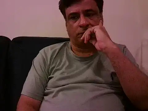 Snapshot of desipapaxxx chatting on February 7, 2025, 6:45 pm desipapaxxx online show from February 7, 2025, 6:45 pm