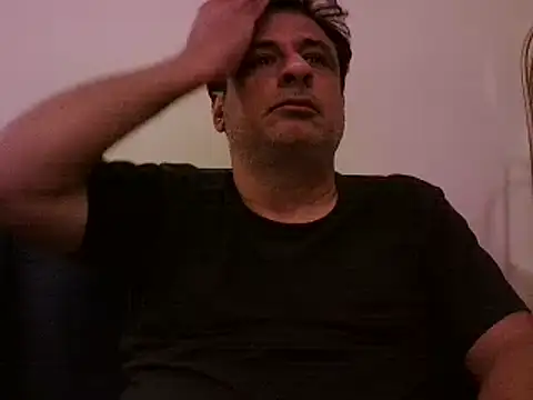 Snapshot of desipapaxxx chatting on March 4, 2025, 7:01 pm desipapaxxx online show from March 4, 2025, 7:01 pm