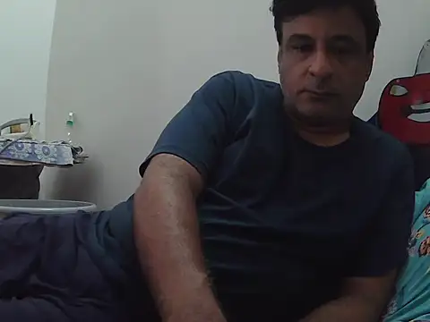 Snapshot of desipapaxxx chatting on September 14, 2025, 4:55 am desipapaxxx online show from September 14, 2025, 4:55 am
