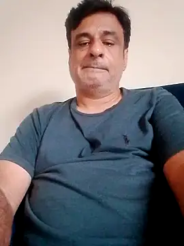 Snapshot of desipapaxxx chatting on September 19, 2025, 12:50 pm desipapaxxx online show from September 19, 2025, 12:50 pm