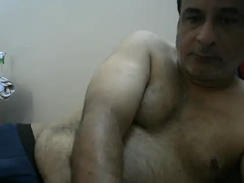 Snapshot of desipapaxxx chatting on October 9, 2025, 3:59 am desipapaxxx online show from October 9, 2025, 3:59 am