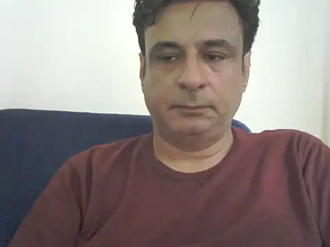 Snapshot of desipapaxxx chatting on October 10, 2025, 8:57 am desipapaxxx online show from October 10, 2025, 8:57 am