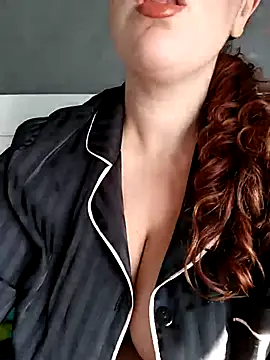 Snapshot of minerva_ chatting on October 18, 2025, 7:31 am minerva online show from October 18, 2025, 7:31 am