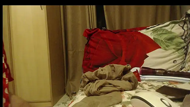 Snapshot of larawet chatting on January 3, 2025, 6:14 pm larawet online show from January 3, 2025, 6:14 pm