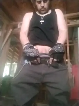 Snapshot of N8daMac chatting on February 12, 2025, 10:04 pm N8daMac online show from February 12, 2025, 10:04 pm