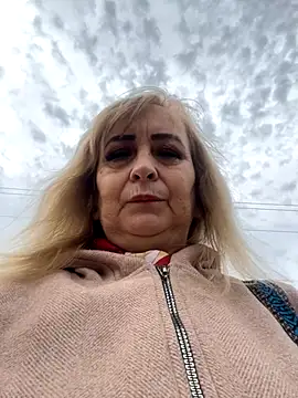 Snapshot of Irina2909@xh chatting on October 8, 2025, 12:03 pm Irina2909xh online show from October 8, 2025, 12:03 pm