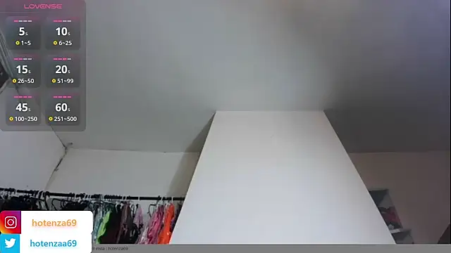 Snapshot of Hotenza69 chatting on February 5, 2025, 9:18 pm Hotenza69 online show from February 5, 2025, 9:18 pm