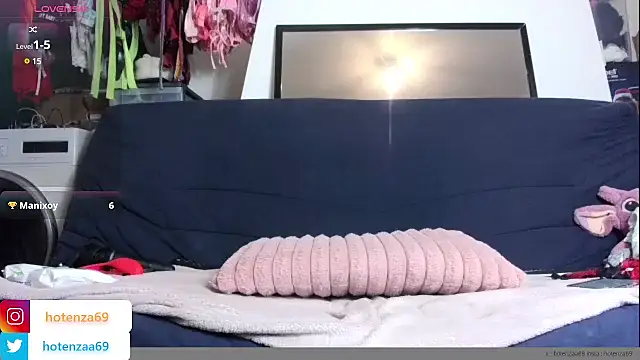 Snapshot of Hotenza69 chatting on March 4, 2025, 3:04 pm Hotenza69 online show from March 4, 2025, 3:04 pm