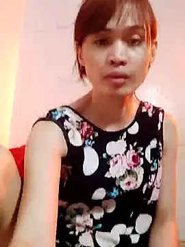 Snapshot of QueenSoreal chatting on February 5, 2025, 3:52 pm QueenSoreal online show from February 5, 2025, 3:52 pm