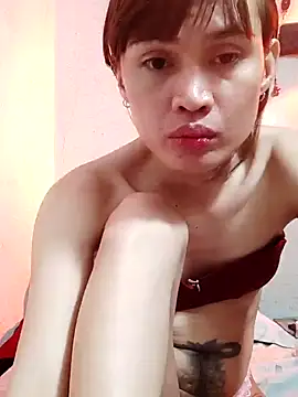 Snapshot of QueenSoreal chatting on February 12, 2025, 8:29 pm QueenSoreal online show from February 12, 2025, 8:29 pm