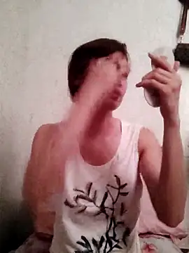 Snapshot of QueenSoreal chatting on February 21, 2025, 3:23 am QueenSoreal online show from February 21, 2025, 3:23 am