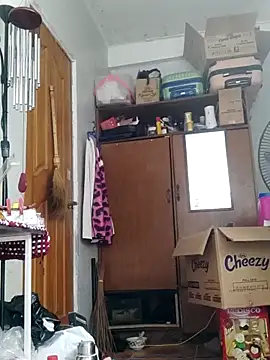 Snapshot of QueenSoreal chatting on March 11, 2025, 6:52 pm QueenSoreal online show from March 11, 2025, 6:52 pm