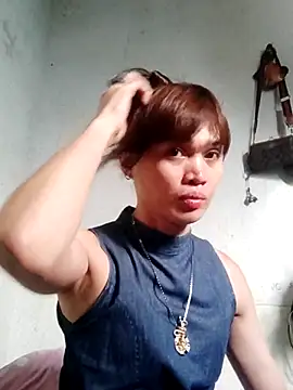 Snapshot of QueenSoreal chatting on March 19, 2025, 10:31 pm QueenSoreal online show from March 19, 2025, 10:31 pm