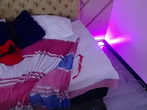 Snapshot of dove_mature chatting on January 21, 2025, 4:10 am dove mature online show from January 21, 2025, 4:10 am