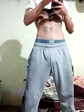 Snapshot of IndianHunkXX chatting on February 13, 2025, 7:31 pm IndianHunkXX online show from February 13, 2025, 7:31 pm