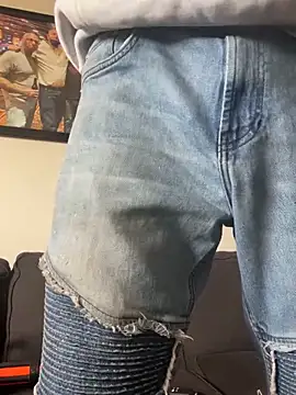 Snapshot of cumgitsumdic chatting on January 25, 2025, 6:13 pm cumgitsumdic online show from January 25, 2025, 6:13 pm