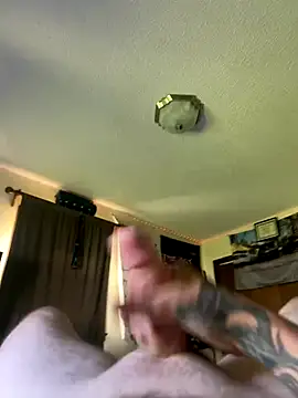 Snapshot of cumgitsumdic chatting on September 18, 2025, 6:32 pm cumgitsumdic online show from September 18, 2025, 6:32 pm