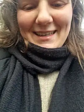 Cutegirlforyou online show from December 3, 2024, 10:28 am