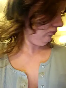 Cutegirlforyou online show from January 4, 2025, 7:45 am