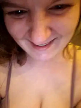 Cutegirlforyou online show from February 9, 2025, 7:38 am