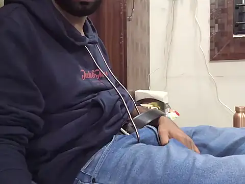 brownie cake cb online show from November 22, 2025, 7:02 pm