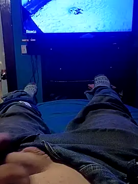 Snapshot of Mattwinchester chatting on December 15, 2025, 7:29 pm Mattwinchester online show from December 15, 2025, 7:29 pm