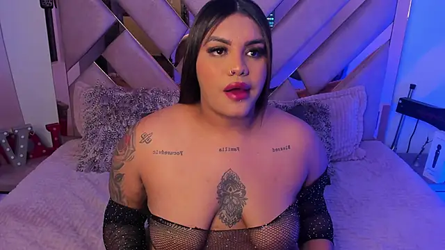 Snapshot of Victoria14_ chatting on January 12, 2025, 1:11 am Victoria14  online show from January 12, 2025, 1:11 am