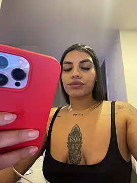 Snapshot of Victoria14_ chatting on October 23, 2025, 2:22 am Victoria14  online show from October 23, 2025, 2:22 am