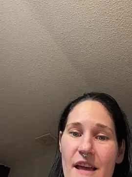 lolabunny9 online show from December 12, 2024, 6:31 pm