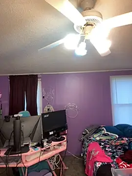 lolabunny9 online show from December 21, 2024, 9:25 pm