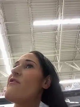 lolabunny9 online show from January 11, 2025, 9:46 pm