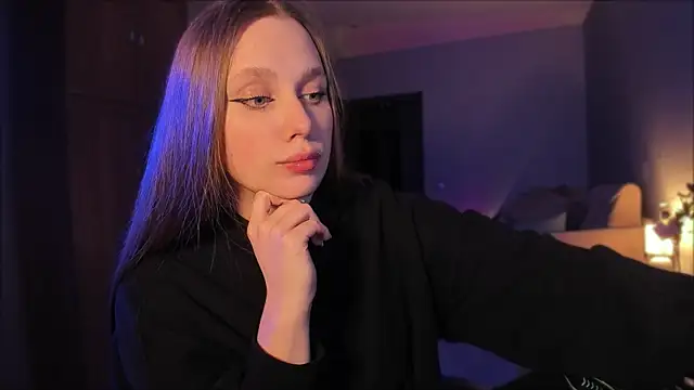 Rachel Ro online show from December 24, 2024, 6:06 pm