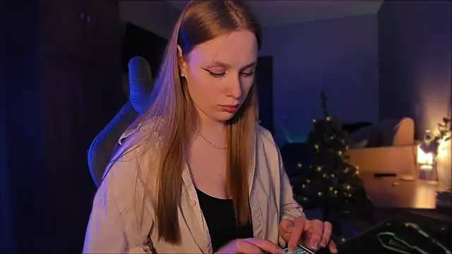 Rachel Ro online show from December 27, 2024, 7:14 pm